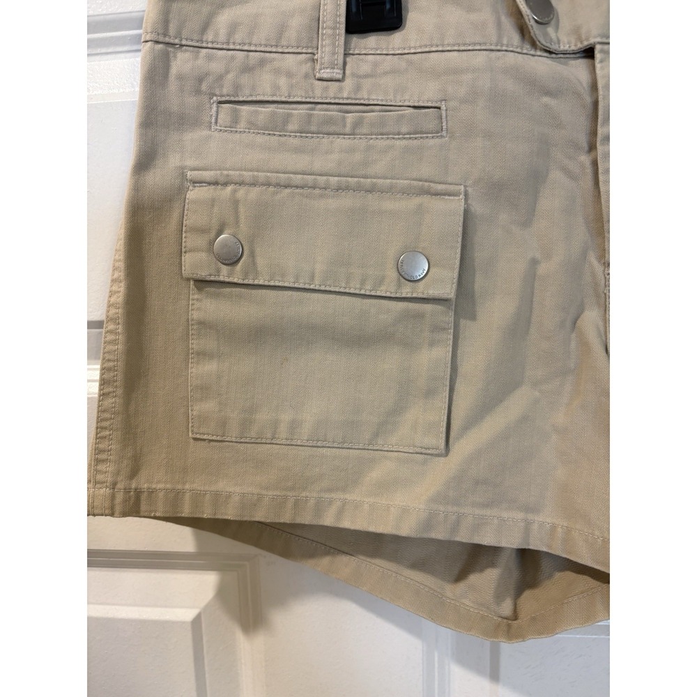 Old Navy Women's Y2K‎ Midrise Khaki Cargo Shorts, 10, 3.0 - Picture 3 of 8